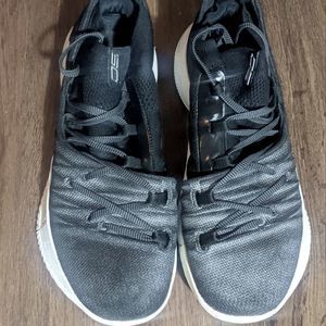 𝅺euc Under Armour 50